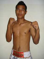 Sudsakorn OH boxeur muay thai classe a rmboxing