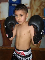 rayan chabouni boxeur muay thai rmboxing classe educatif