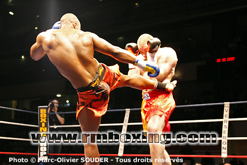 Freddy Kemayo (Faucon Gym) vs Alexey Ignashov (Russie)