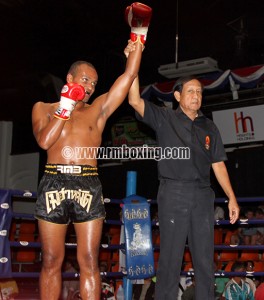 Adama Audry (RMBOXING) vainqueur au World Boxing Pattaya a l'anniversaire du Roi de Thailande