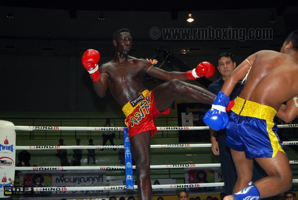 Sekou Dembele (RMBOXING) V Somchai Issan