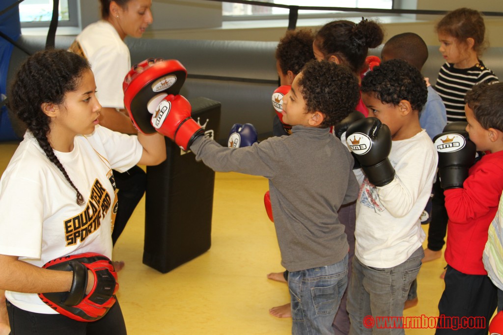Stage De Boxe Thai Dans Les Centres De Loisirs Saint Ouen Stage De Boxe Thai Dans Les Centres De Loisirs Saint Ouen