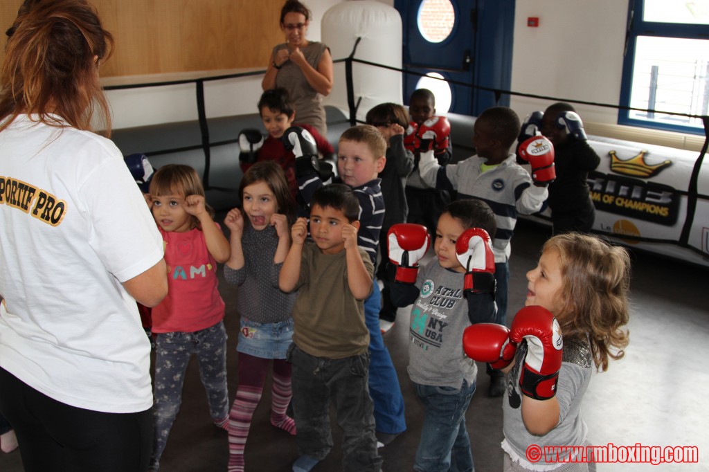 Stage De Boxe Thai Dans Les Centres De Loisirs Saint Ouen Stage De Boxe Thai Dans Les Centres De Loisirs Saint Ouen