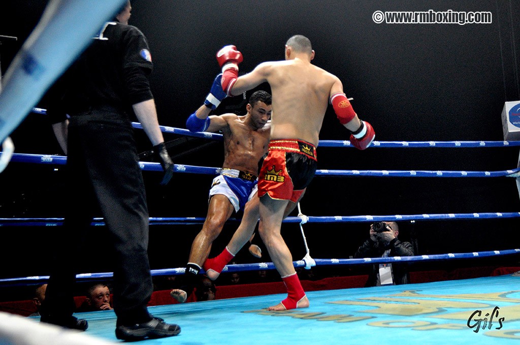 Amrouche samir rmboxing VS abdel Senoussi au choc des légendes 2015