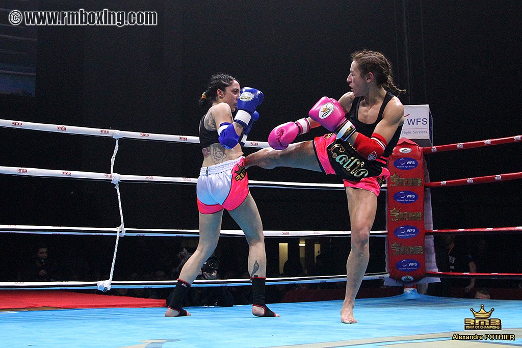 Lailla akounad rmboxing VS Sveva Melillo au choc des légendes 2015