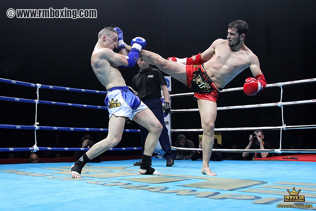 yetkin ozkul rmboxing VS daniel galardos puertas au choc des légendes 2015.