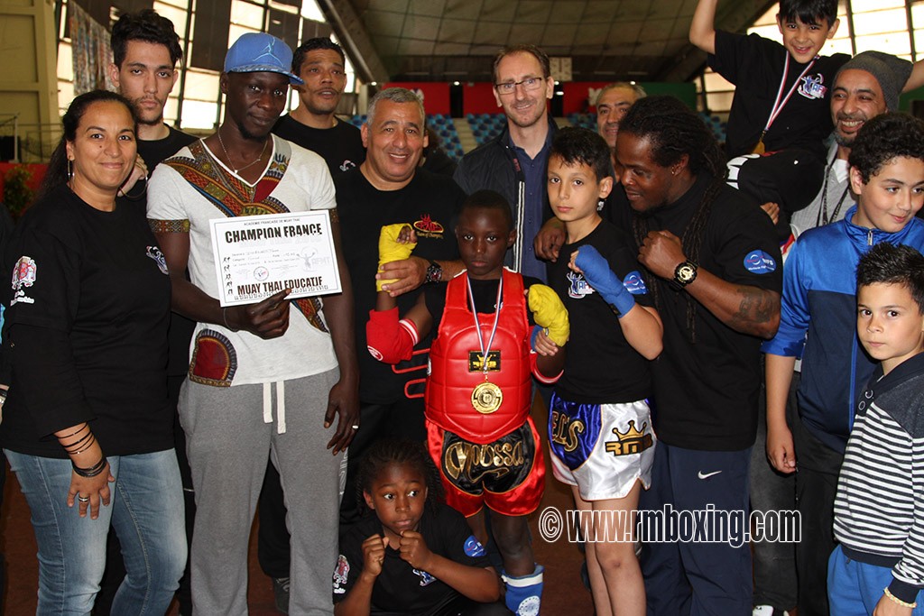  les champions de france 2015 de muay thai rmboxing