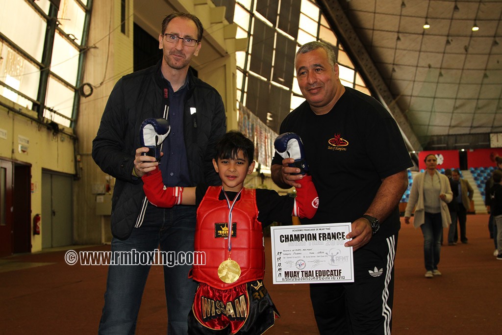  rachid saadi, cyrille plomb et maimoun wissam rmboxing champion de france