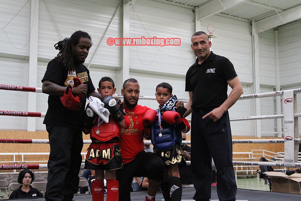 Benchikh adam, mimi carviguant rmboxing gala golden fight kids