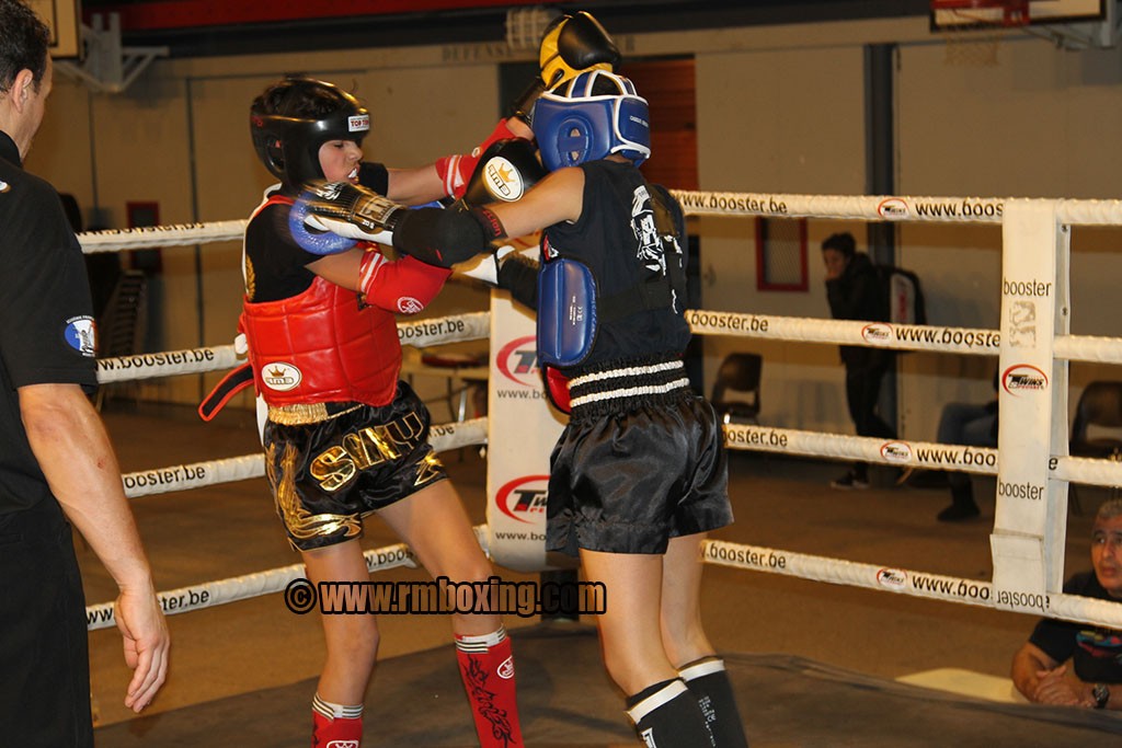 samy sbisa rmboxing champion d'ile de france de muay thai