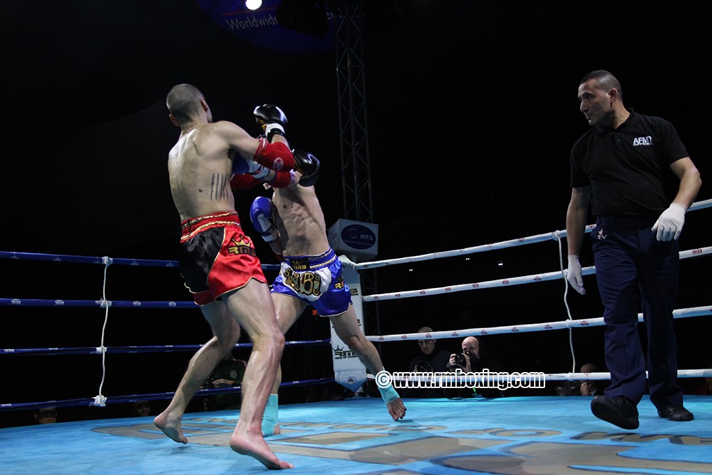  khalid bibi (bmtc) vs anthont defretin (phenix) gala choc des legendes 