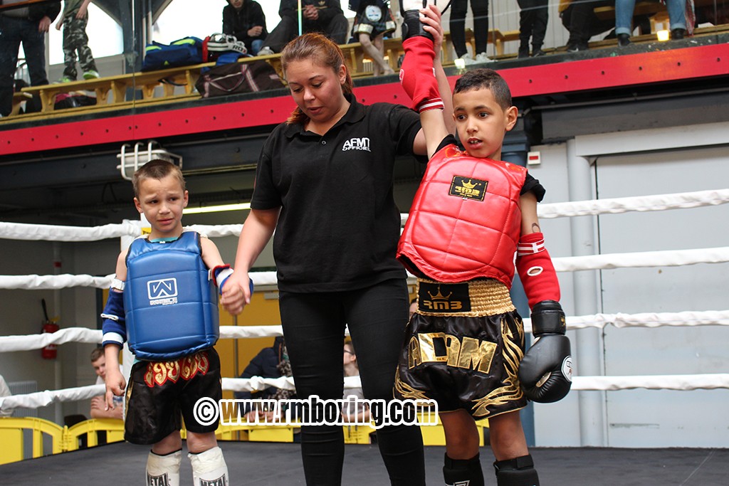 adam benchikh , rmboxing , champion de france 2016 de muay thai 