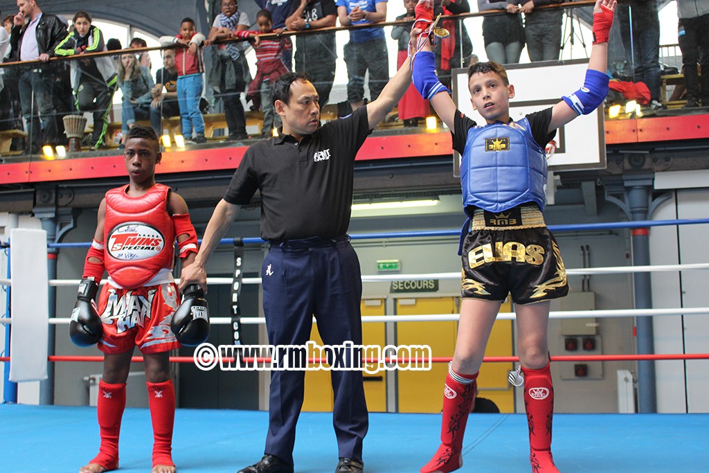 elias sbisa , rmboxing, champion de france 2016 de muay thai 