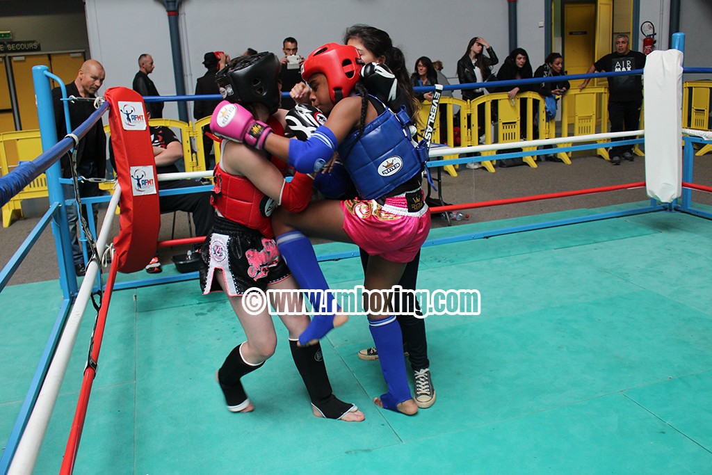 grace vessat , rmboxing , championne de france 2016 de muay thai 