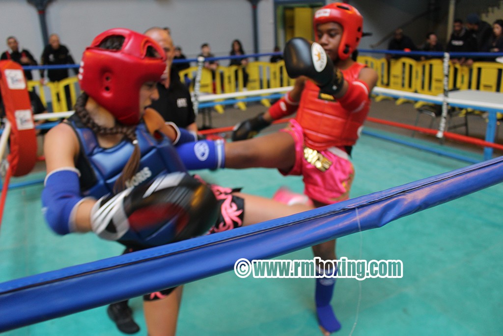 grace vessat , rmboxing , championne de france 2016 de muay thai 