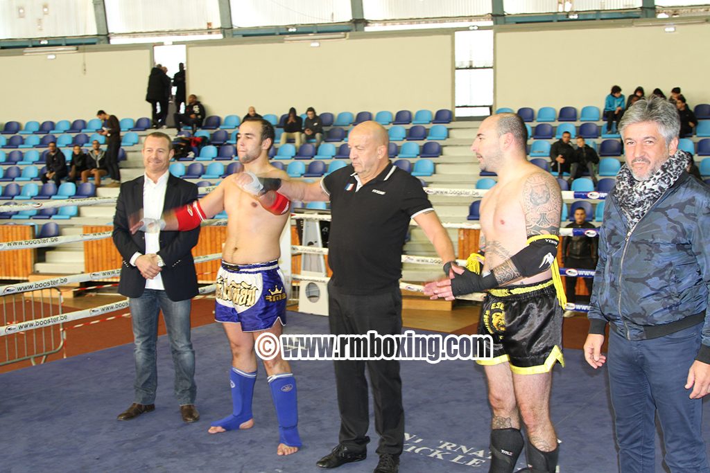 william-delannoy-maire-de-saint-ouen-rachid-saadi-nadir-allouache-akram-mrad-rmboxing-champion-de-la-coupe-de-france-ffkmda