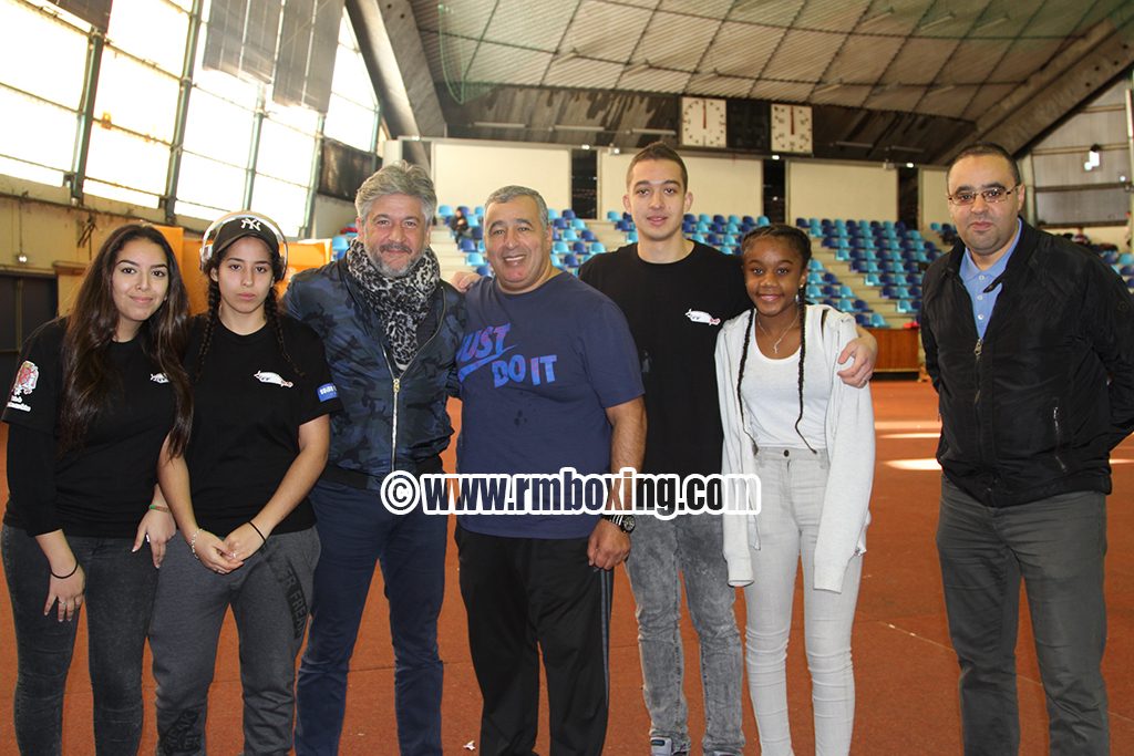 william-delannoy-maire-de-saint-ouen-rachid-saadi-sanah-zerdoudi-grace-vessatmoulay-el-houari-rmboxing-champion-de-la-coupe-de-france-ffkmda