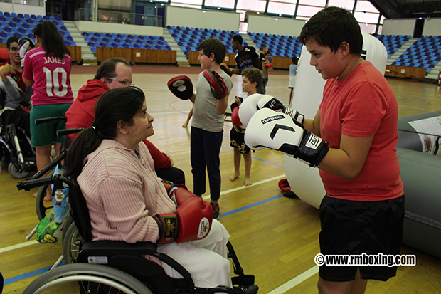 handi muay rmboxng sport pour tous saint-ouen sur seine rachid saadi 