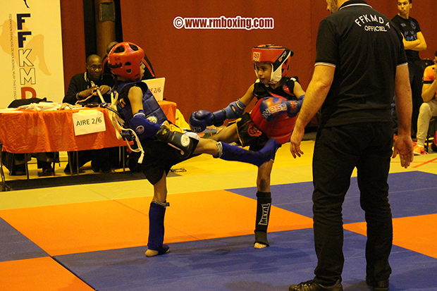 rayan nacer mboxing champion d'île de france  muay thai