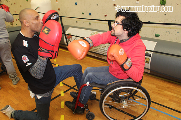 Rachid saadi handi-muay sport pour tous ,rmboxing APF saint-ouen sur seine