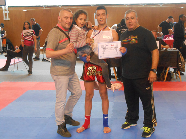 elias sbisa rmboxing final championnat france educatif ffkmda